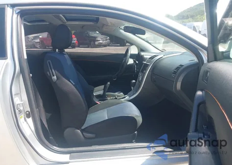 2007 Scion Tc из США, поврежденный, VIN JTKDE167970192132